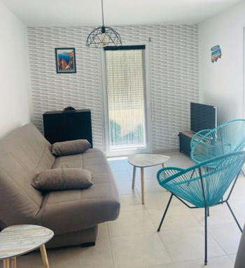 location T2 Neuf pour 4 personnes quelques pas Plage Centre-Ville Calvi