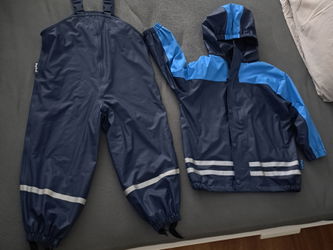 vêtements pluie/ vêtements pour forêt Differdange Luxembourg