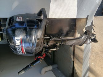 Moteur zuzuki 5ch 4 temps