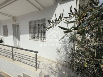 Appartement rez chaussée location annuelle 3 pièces Hammamet