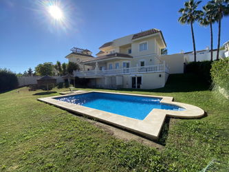 GRANDE VILLA 5 CHAMBRE PISCINE PRIVÉE VUE MER À CALAHONDA MIJAS COSTA