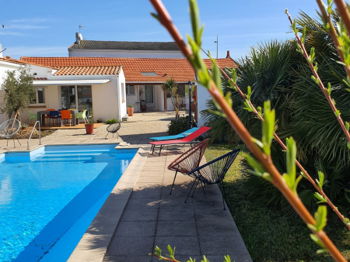 Location vacances Loue mer Vendée maison vacances 8 personnes piscine spa