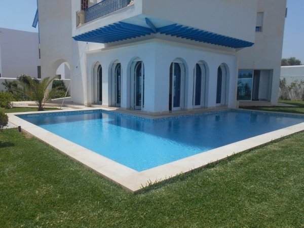 Vente magnifique villa 2 niveau piscine Nabeul Tunisie