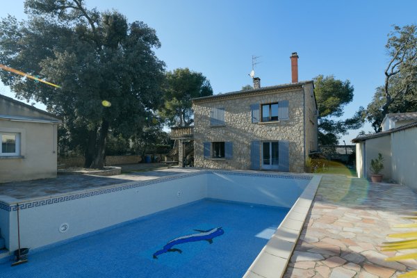 Vente maison jardin piscine entre particuliers Carpentras Vaucluse