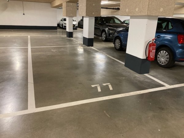 Garage / place de parking à louer à Luxembourg / Luxembourg