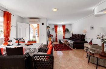 Location magnifique bungalow avec terrasse Torrevieja Espagne