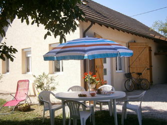 Location gite randonneur Sennecey-le-Grand Saône Loire Saône et Loire