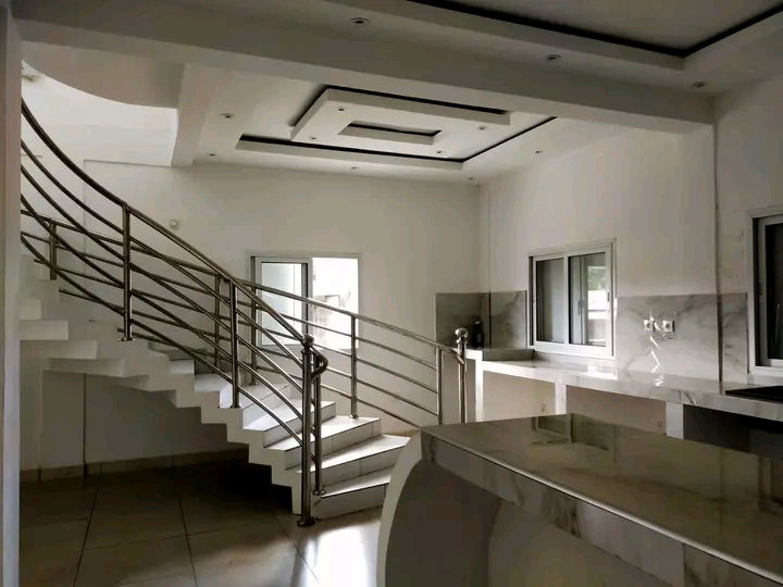 Villa Etage  a Vendre