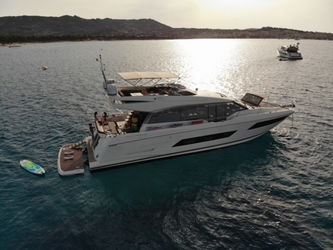 MAGNIFIQUE BATEAU JEANNEAU PRESTIGE 680 S Toulon Var