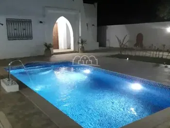 POUR LOCATION DES VACANCES « VILLA OUJDA » Djerba Tunisie