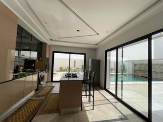 Vente 1 luxueuse villa piscine Tezdaine ZA Djerba Tunisie