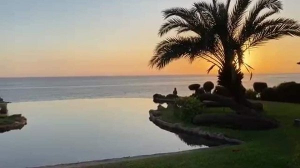 Vente 1 BELLE RéSIDENCE PIEDS DANS L'EAU ALMADIES Dakar Sénégal