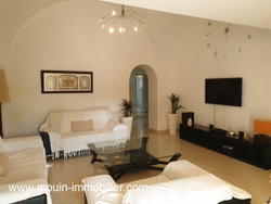 villa S+4 proche plage