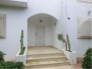 Location à l&#039;année 1 jolie villa 1 belle jardin Sousse Tunisie