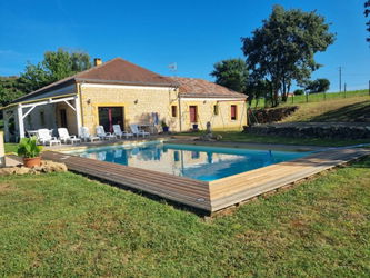 Location belle grande maison biron périigord dordogne