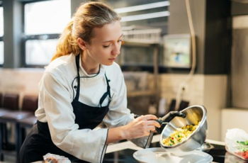 Annonce Cuisiniere professionnelle Dakar Sénégal