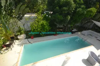 Location VILLA PISCINE Mahajanga Madagascar