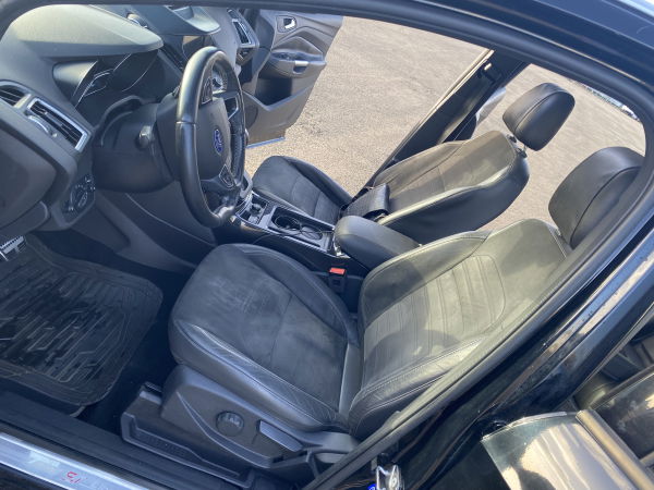 Intérieur côté conducteur