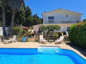 Maison de 4 chambres avec piscine, garage et jardin - Caldas da Rainha