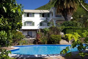 Vue sur maison principale