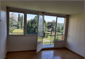Vente f3 avon 35 mn paris idéal investisseur prix 99 Seine Marne Seine et Marne