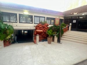 Fonds commerce hôtel pied dans l&amp;rsquo eau yoff Dakar Sénégal