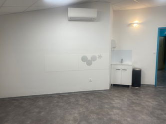 bureau 3