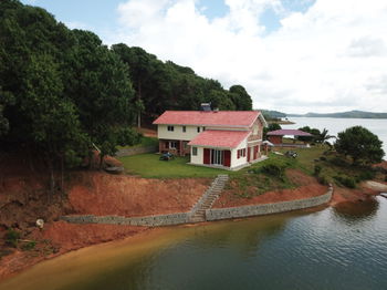 Vente 180° LAC MANTASOA 60 kms d'Antananarivo PROPRIETE 1 SITE D'EXCEPTION