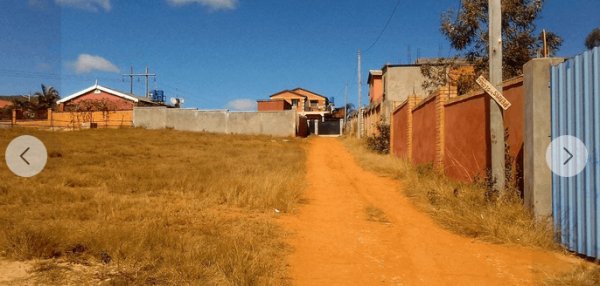 Vente Terrain ALASORA déjà cloturé dur 105 Ar/m² Antananarivo