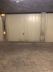 Extérieur garage