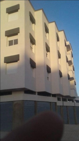 Vente appartement 2 façade 77 m2 bon prix Rabat Maroc