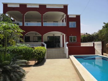 Vente Villa R+1 700m2 Saly niakhniakhal 129m plage Sénégal