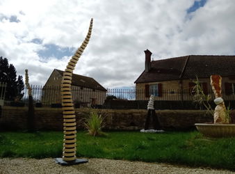 Annonce Sculpture Statue Jardin Terrasse Lausanne Suisse
