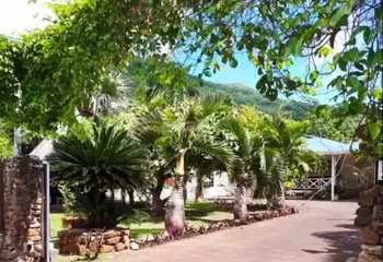 Location À – Maison Meublée Moorea Accès Lagon Piscine Privée