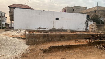 terrain 300 mètres carrés  à vendre à Saly