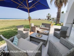 Bungalow S+3 pieds dans l'eau à Jinen Hammamet