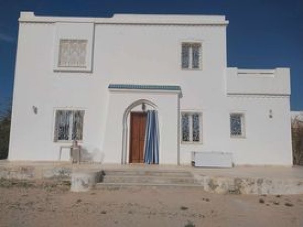 Location maison houmt souk centre ville 1 chambre Djerba Tunisie