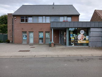 Façade 1