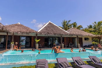 Villa balinaise à vendre sur l île Sainte Marie à Madagascar
