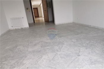 Vente appartement rénové s+2 menzah-7 bis L&#039;Ariana Tunisie