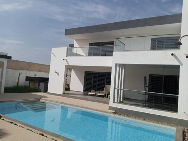 Vente Villa moderne saly center Saly Portudal Sénégal