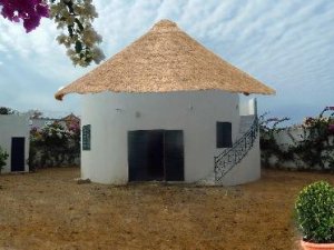 Vente villa saly carrefour 500m2 terrain clos Saly Portudal Sénégal