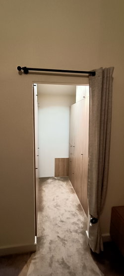 Une dressing en prolongement d'une des 4 chambres