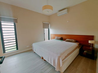 UNE DES 3 CHAMBRES