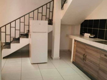 Location 1 appartement type f3 duplex sis Ankorondrano Antananarivo