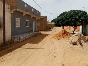 Terrain de 250 mètres carrés à Mbour