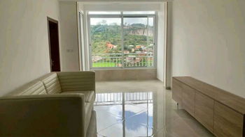 Location louecune grande appartement meublé Antananarivo Madagascar