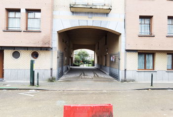 Location Parking Comte Flandre Molenbeek Bruxelles Belgique