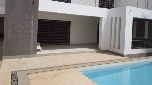 Location villa contemporaine Somone Saly Portudal Sénégal