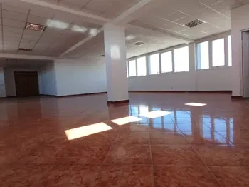 Annonce location ANTSAHAVOLA – OPEN SPACE 141M² 480M² BAIE VITREE BELLE VUE PANORAMIQUE DANS 1 IMMEUBLE SECURISE ASCENSEUR GROUPE ELECTROGENE Antananarivo